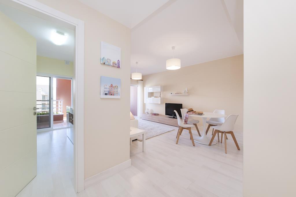 Rocha Blue Sea Apartment Portimão Extérieur photo
